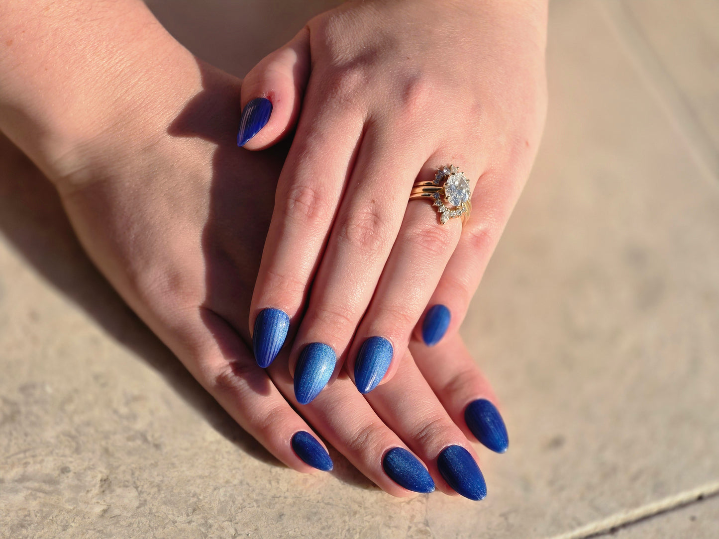 💎 Blue Fluted Glass